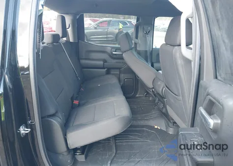 2025 Chevrolet Silverado 1500 4Wd Short Bed Custom z USA, uszkodzony, nr VIN 1GCPKBEK9SZ260295